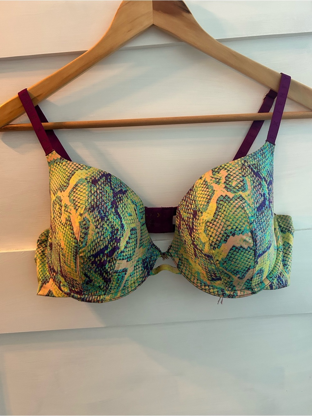 Savage X Fenty Bra Sz 38C Snake Print Green, Purple, Blue And Pink Underwire